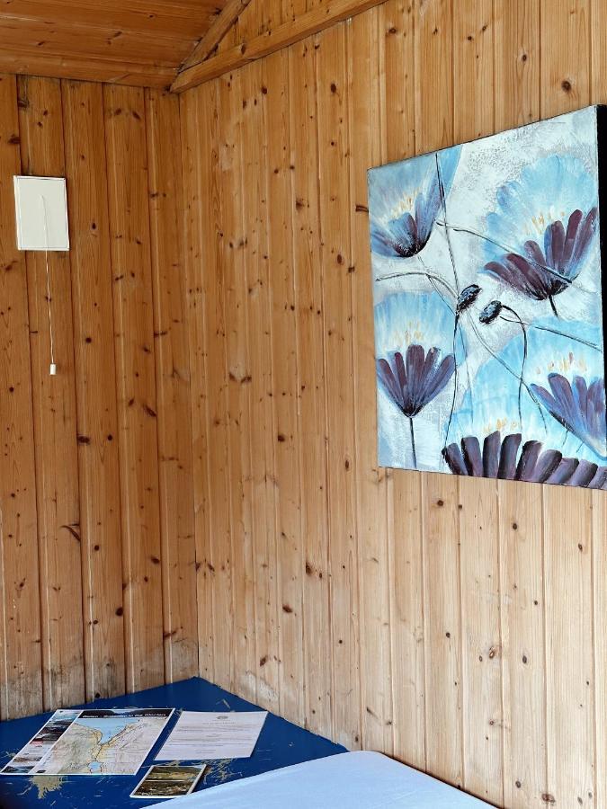 Hotel Loken Camping - Trivelig Og Idyllisk Ved Vannet Olden Esterno foto